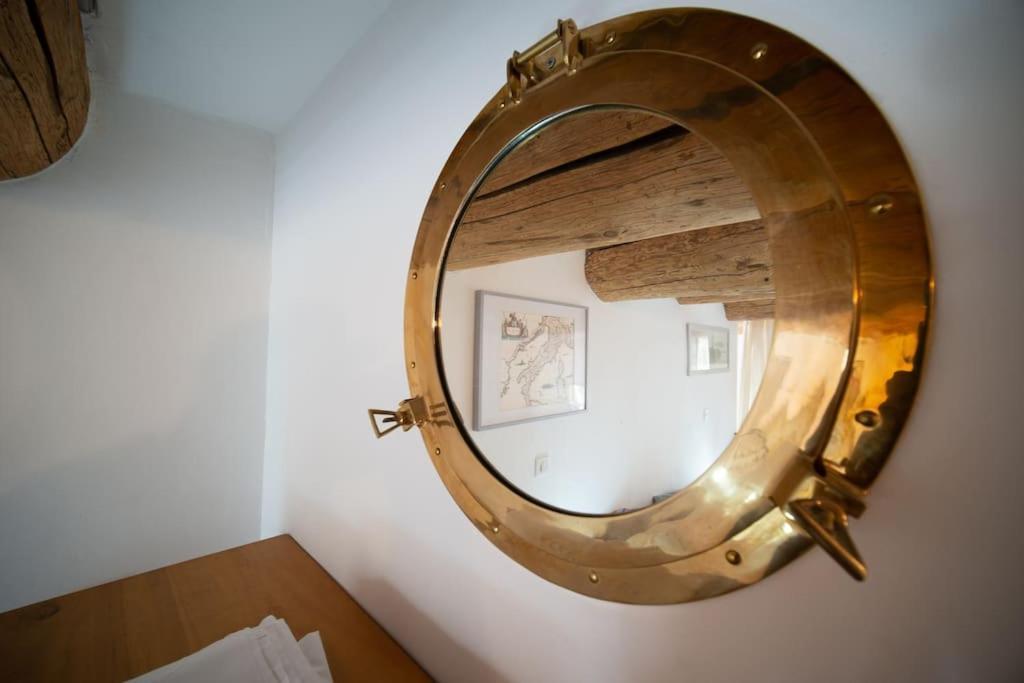 Air-Conditioned Loft In The Heart Of The Old Port Marseilles Buitenkant foto